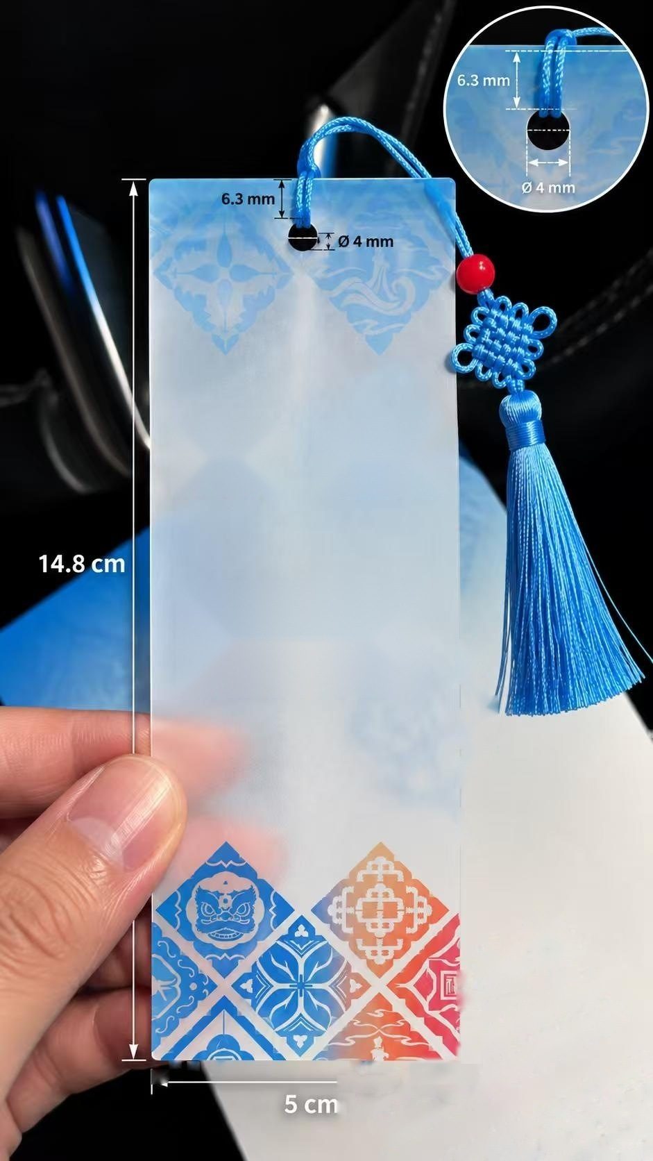 Frosted translucent tassel bookmark with gradient print